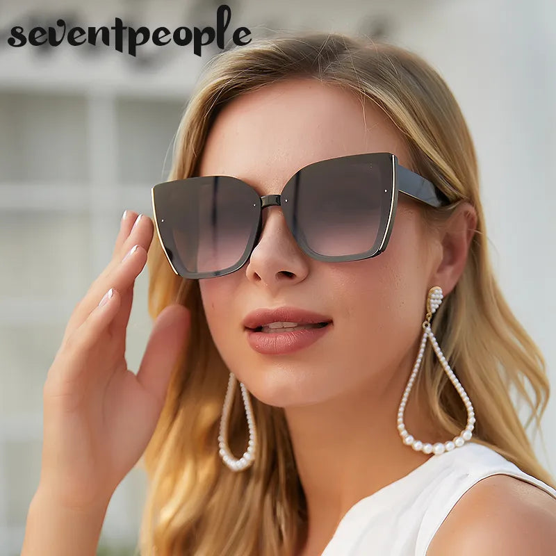 Oversized Cat Eye Sunglasses