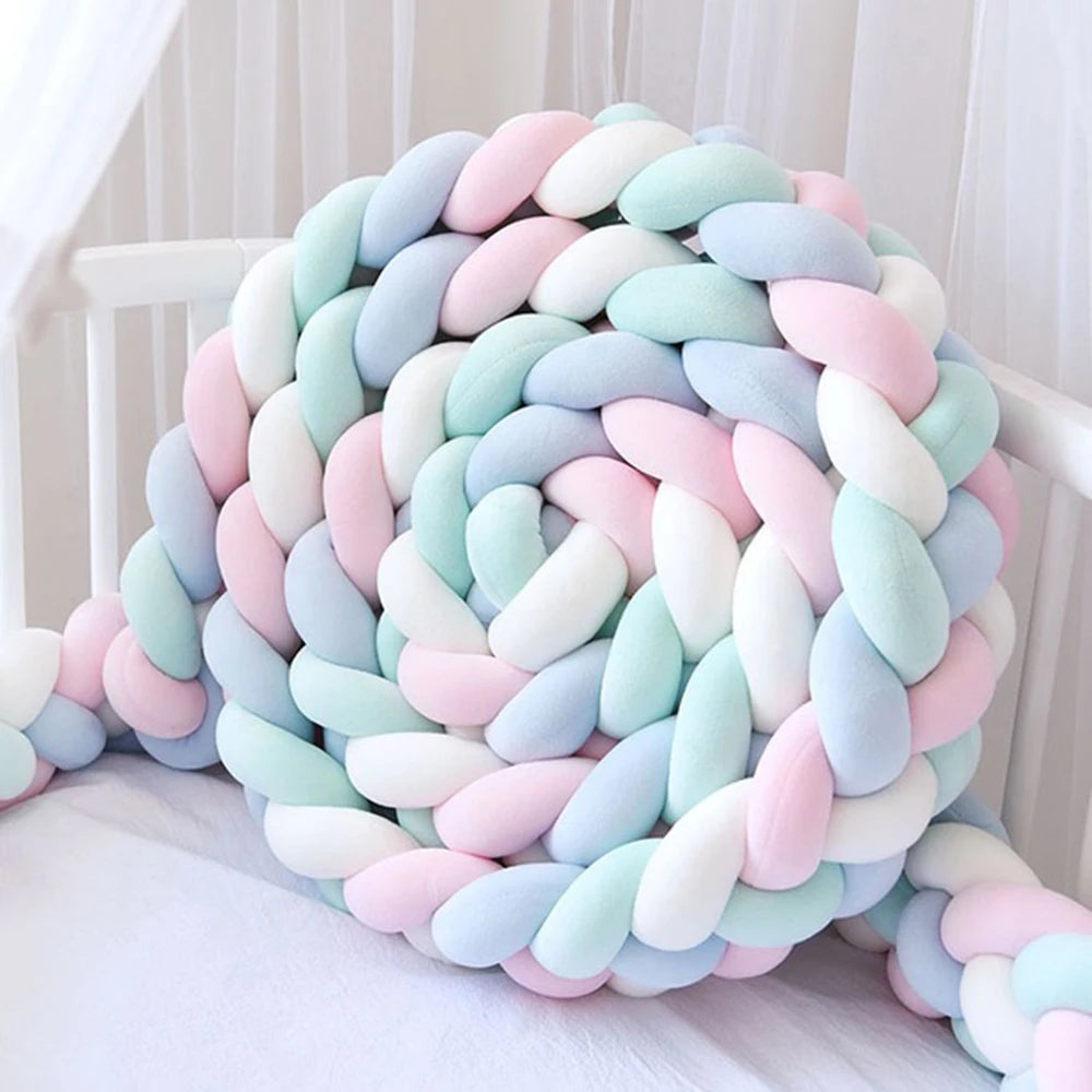 Knotted Braided Bumper for Baby bed