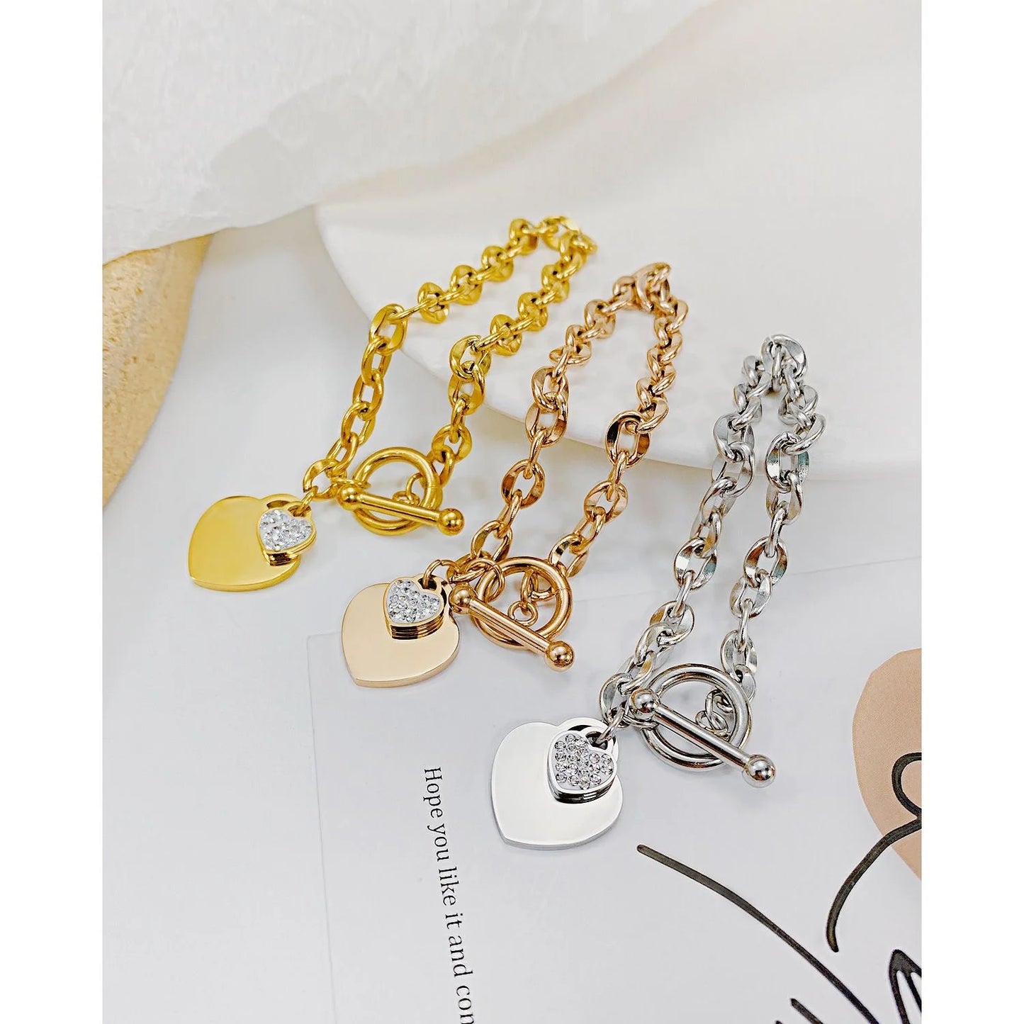 Stainless Steel Gold Plated Waterproof Geometric Heart Pendant Bracelet