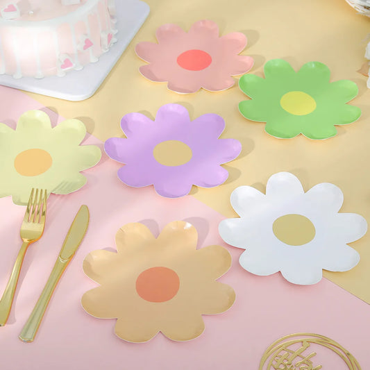 Disposable flower dinner plate