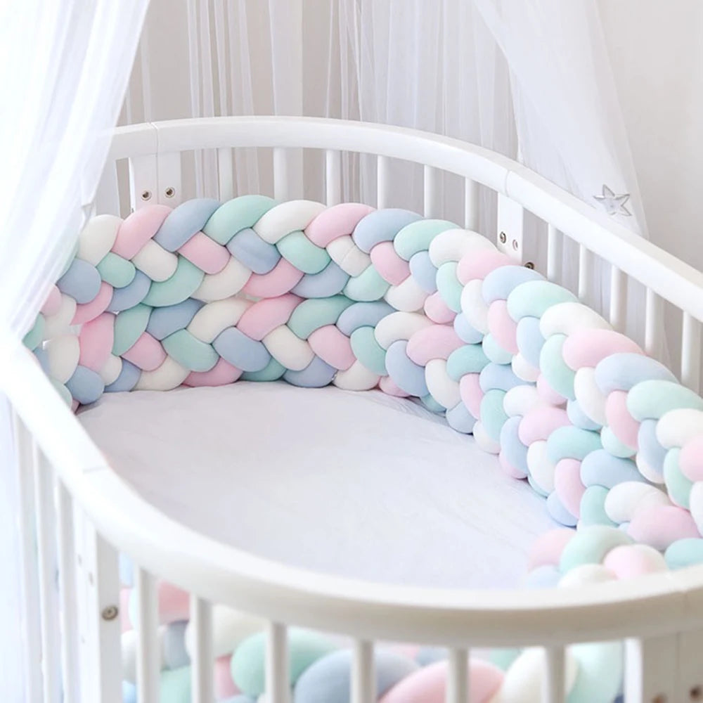 Knotted Braided Bumper for Baby bed