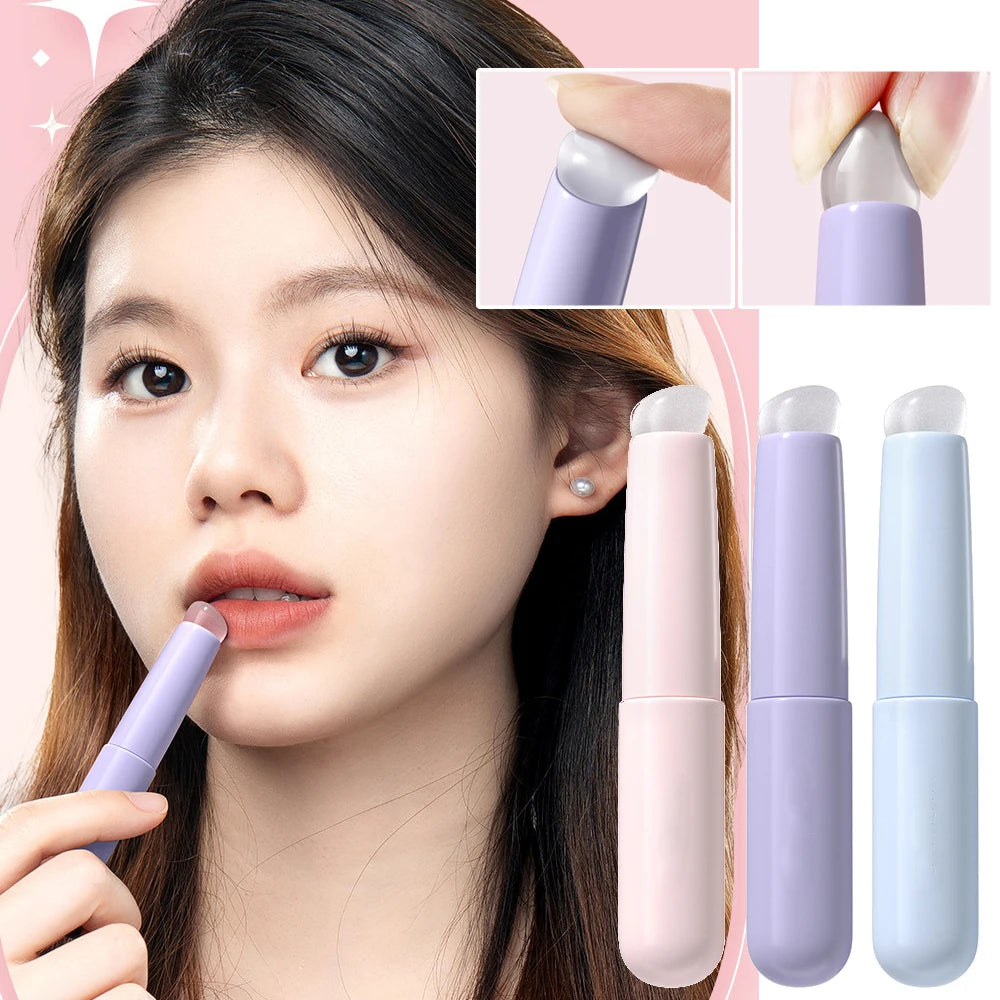 Upgrade Silicone Lip Brush With Cover