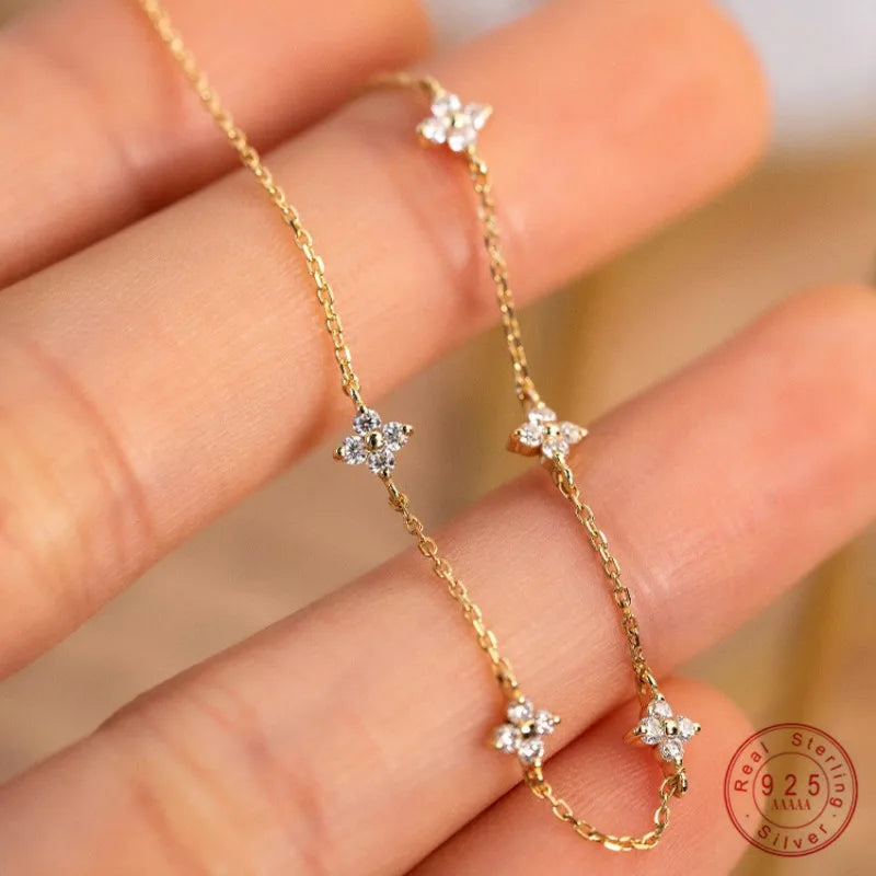 Gold Shiny Zircon Flower Bracelet