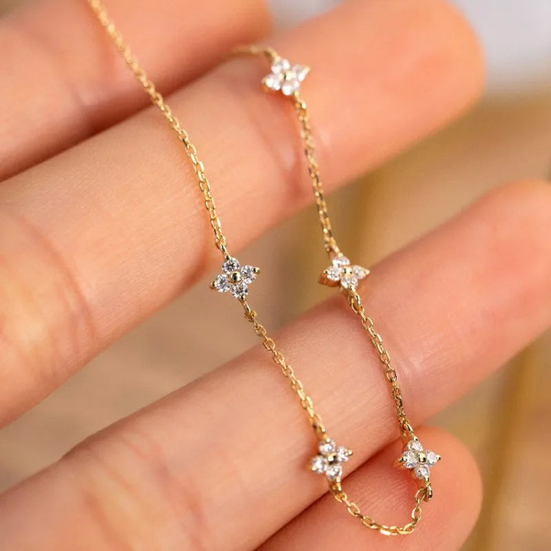 Gold Shiny Zircon Flower Bracelet