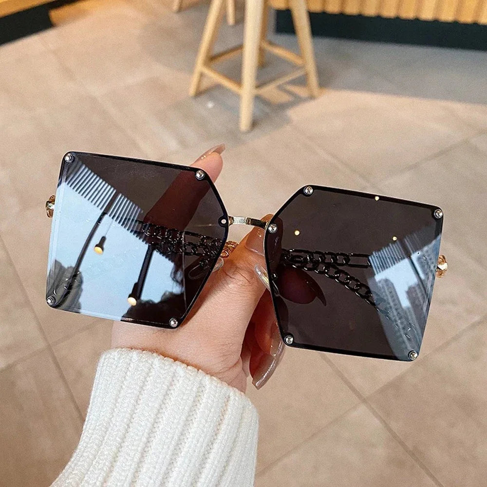 New Fashion Oversize Gradient Sunglasses Vintage Alloy Chain Frame