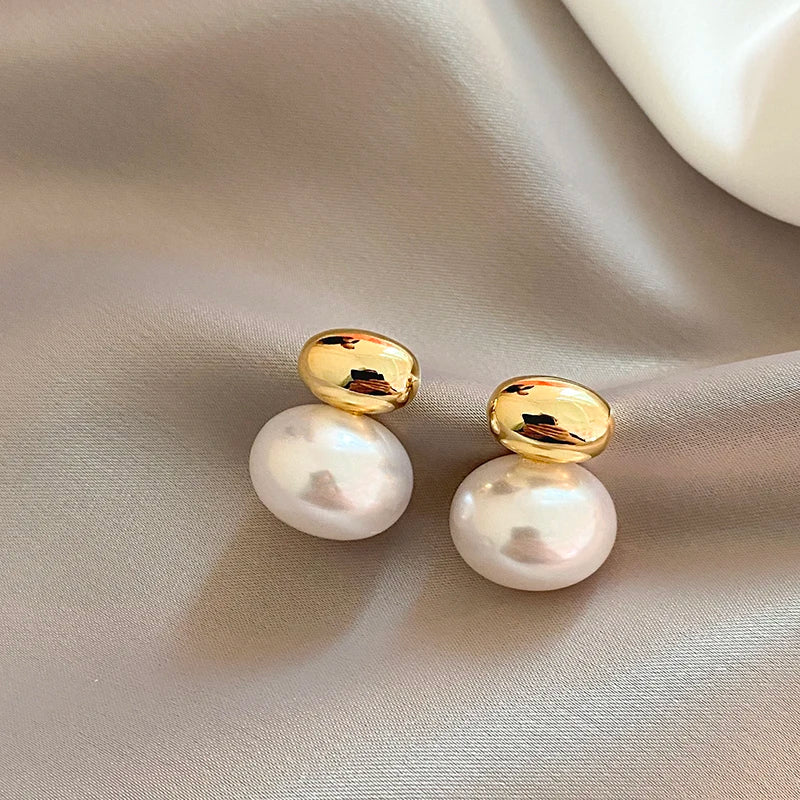 French Elegant Gold Color Bean Spliced Flat Pearl Earrings