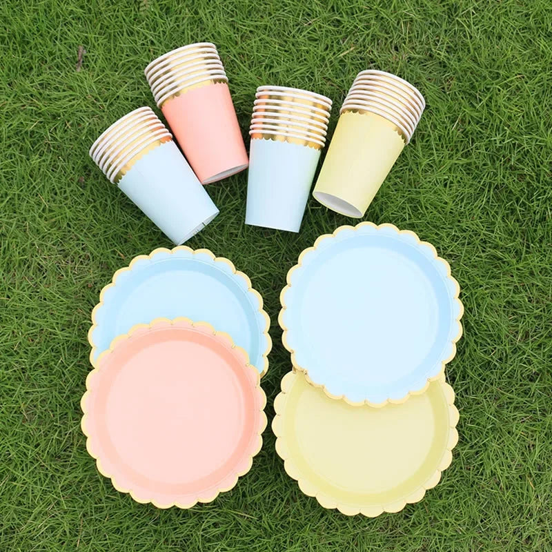 Disposable Tableware Paper Plate Lace Cups Hot Stamping Lace Paper Plates